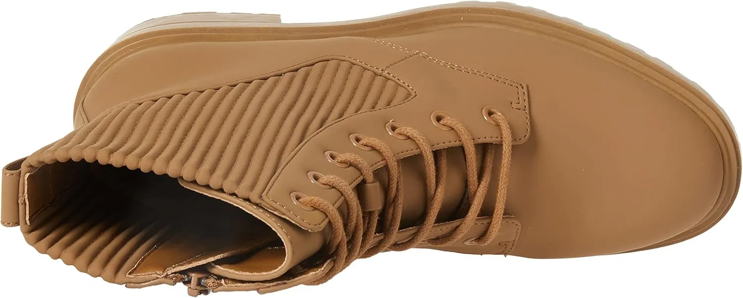 Amazon Essentials Women's Rubberized Combat Boot with Chunky Outsole