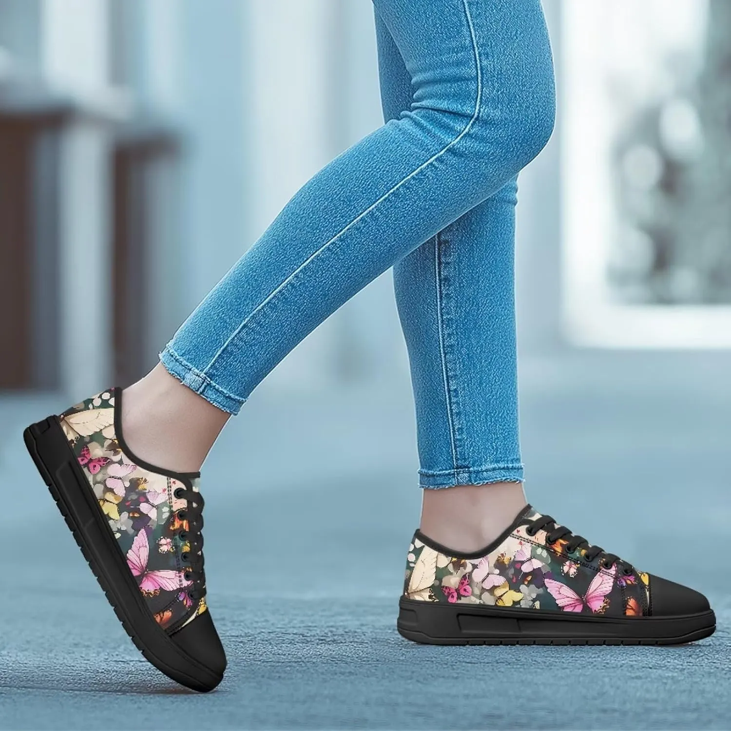 Canvas Shoes for Women Low Top Casual White Black Sneakers Womens Lace Up Fashion Comfortable Walking Shoes
