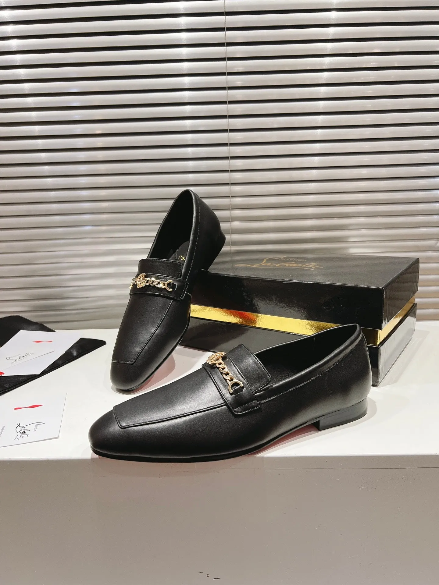 CL 25 MJ Moc Loafers Cowhide 242294