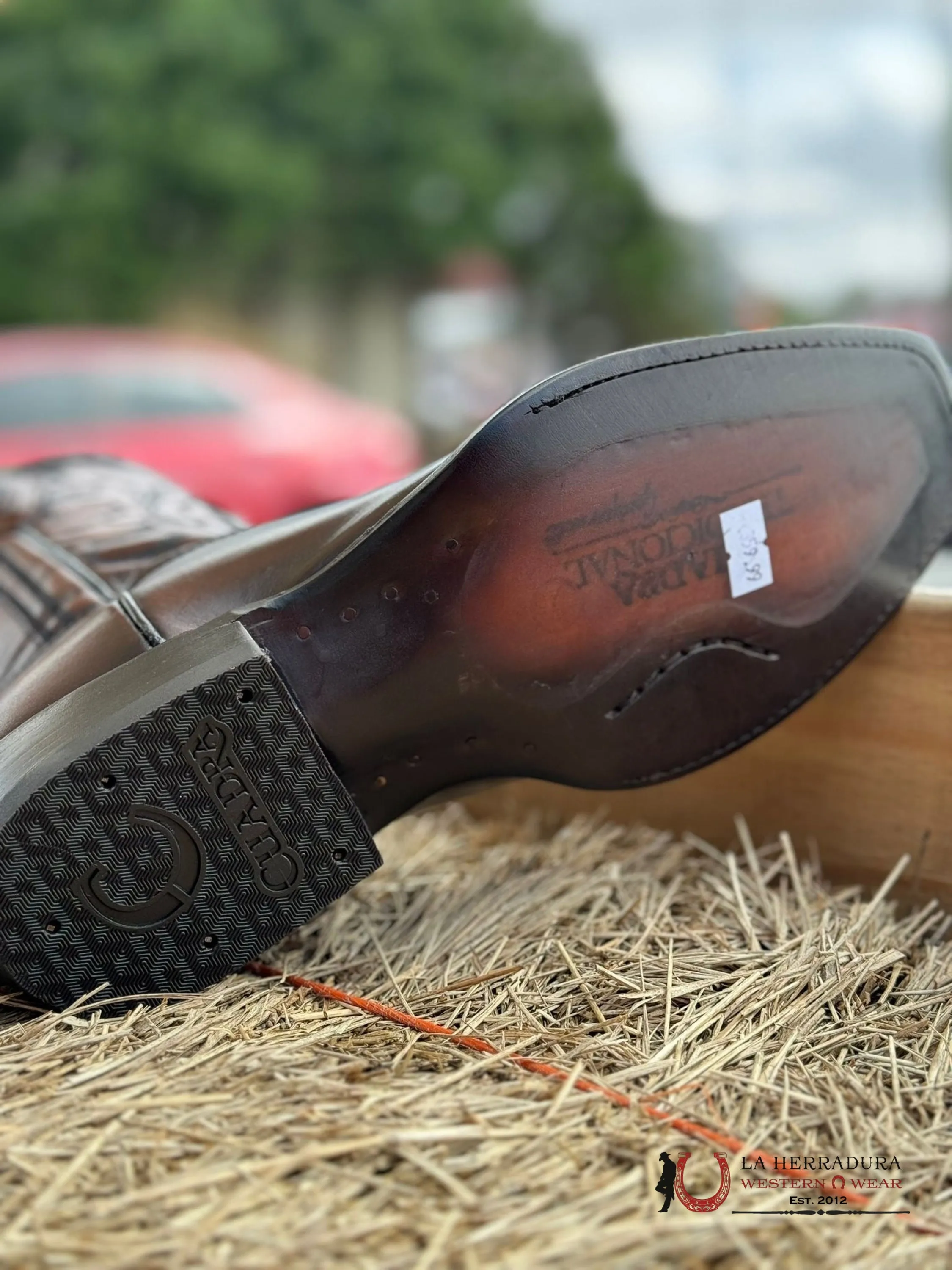 CUADRA BOOTS RES OVER CHESTNUT LASER & EMBROIDERY NARROW SQUARE TOE