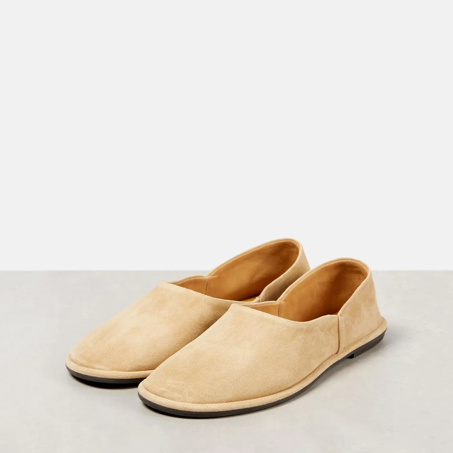 Cute Ballet Flats for Women Suede Closed Toe Slip On Mary Jane Flats Casual Ballerina Shoes Comfortable Daily Dress Shoes.