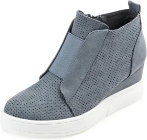 Journee Collection Womens Clara Platform Casual and Fashion Sneakers