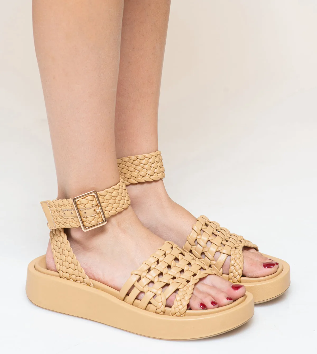 Loriana Flatforms by Sempre Di