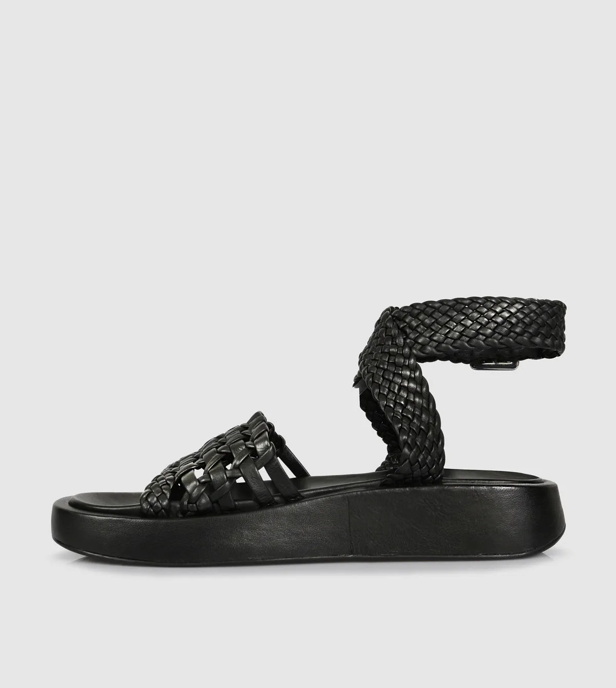 Loriana Flatforms by Sempre Di