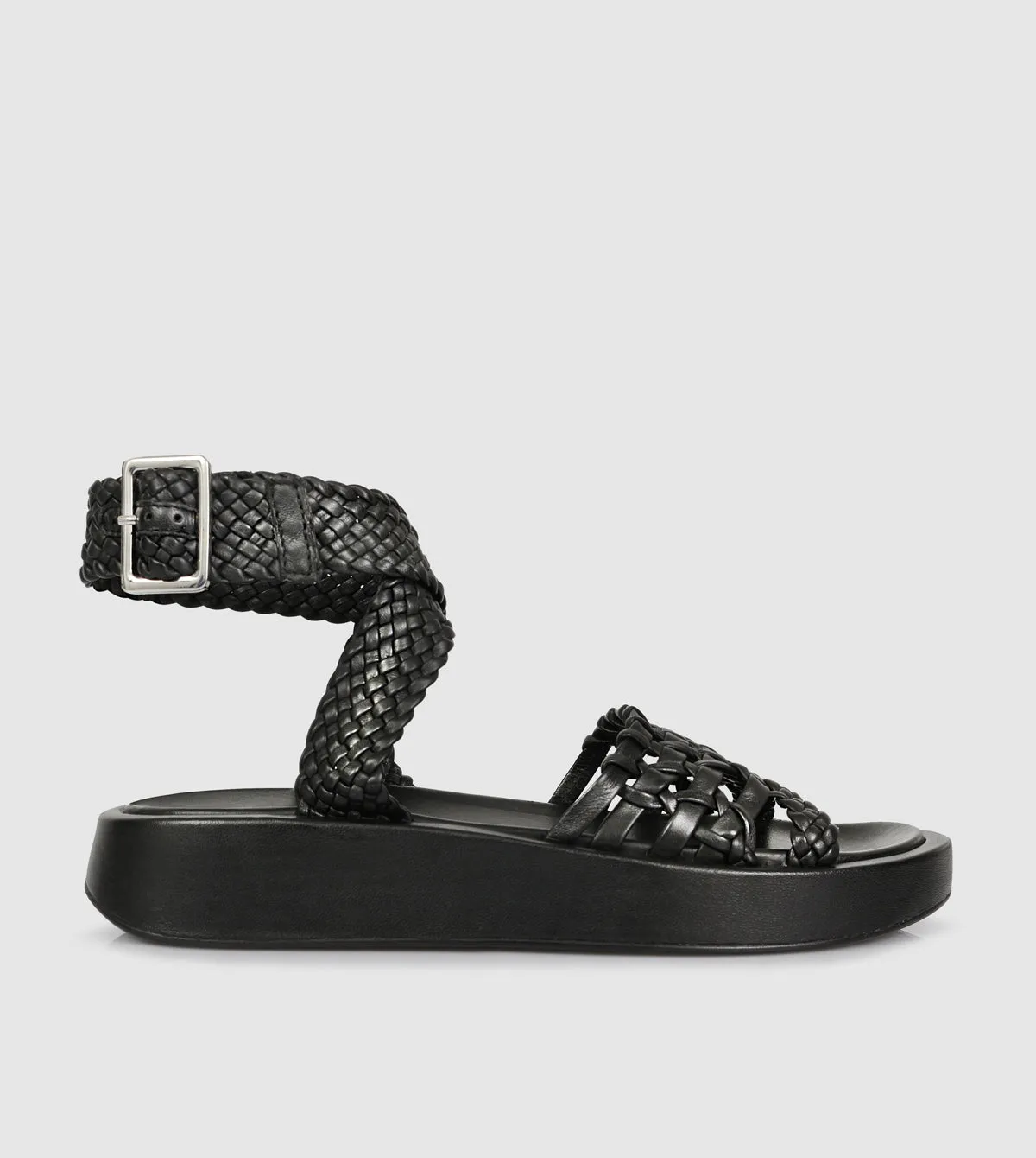 Loriana Flatforms by Sempre Di