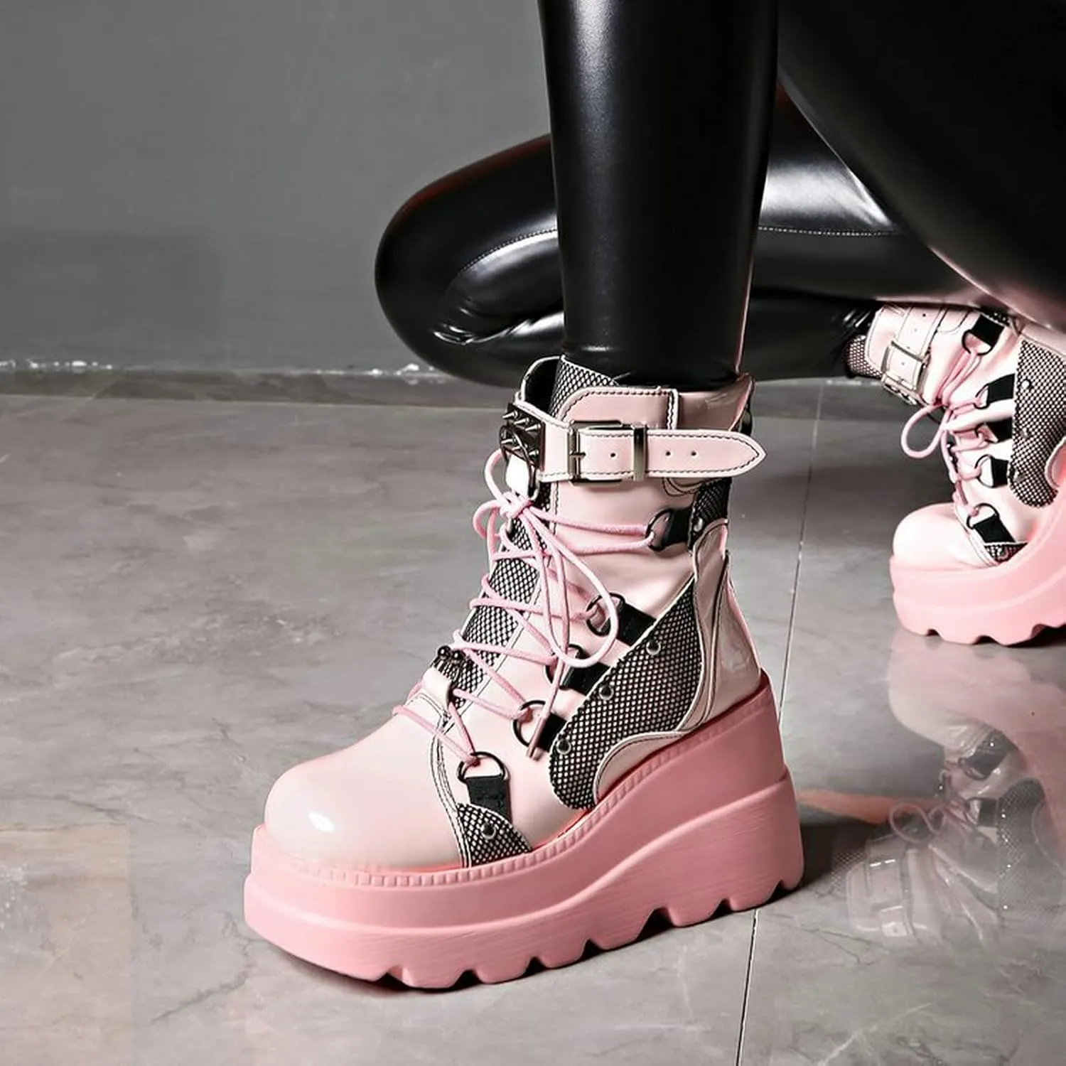 Meefit Women Goth platform Boots Wedge High Heel Lace Up Ankle Boots Round Toe Combat Booties Motorcycle Boot