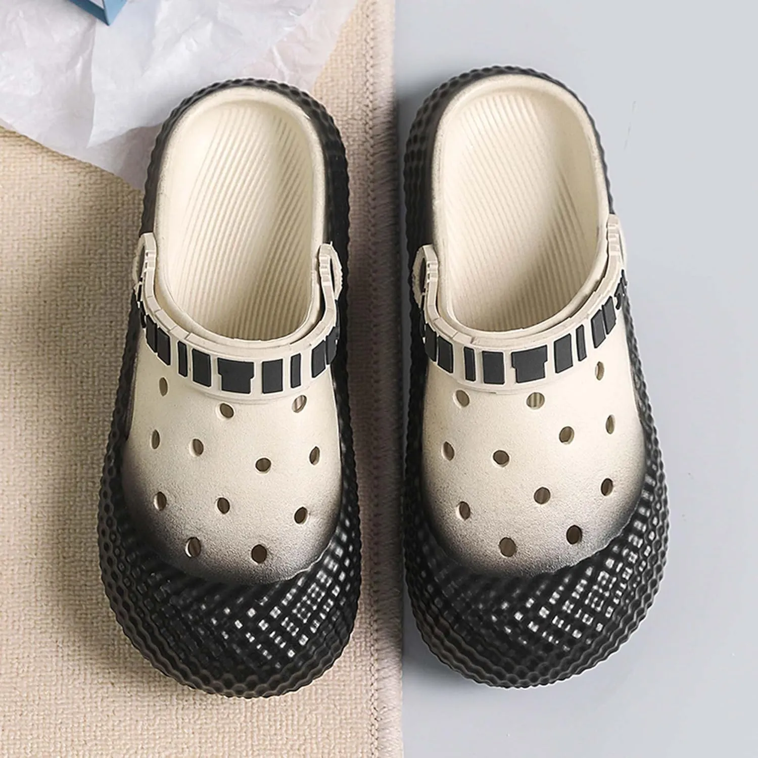 Men's and Women's Fashionable Sandals for Summer Breathable Non Slip Walking Leisure Wooden Clogs Garden Shoes Lightweight Quick Drying Beach Sandals Water Sports Shoes