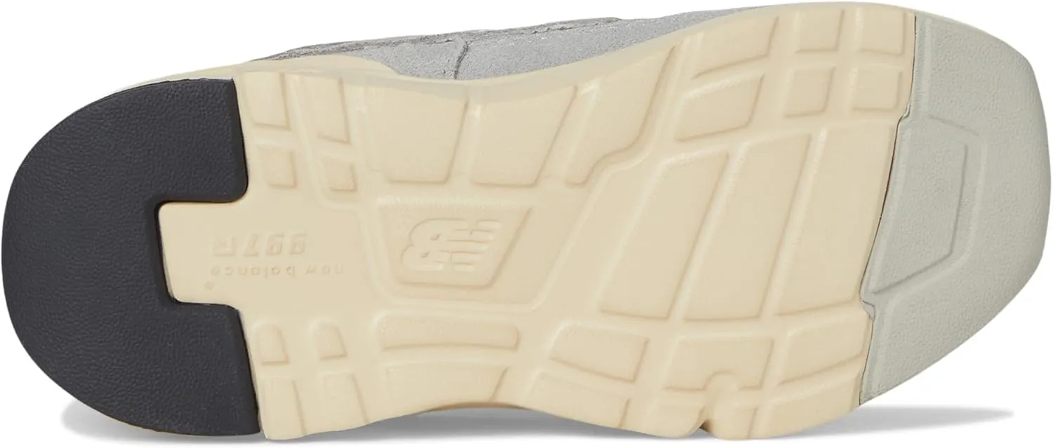 New Balance Unisex-Child 997r V1 New-b Hook & Loop Sneaker