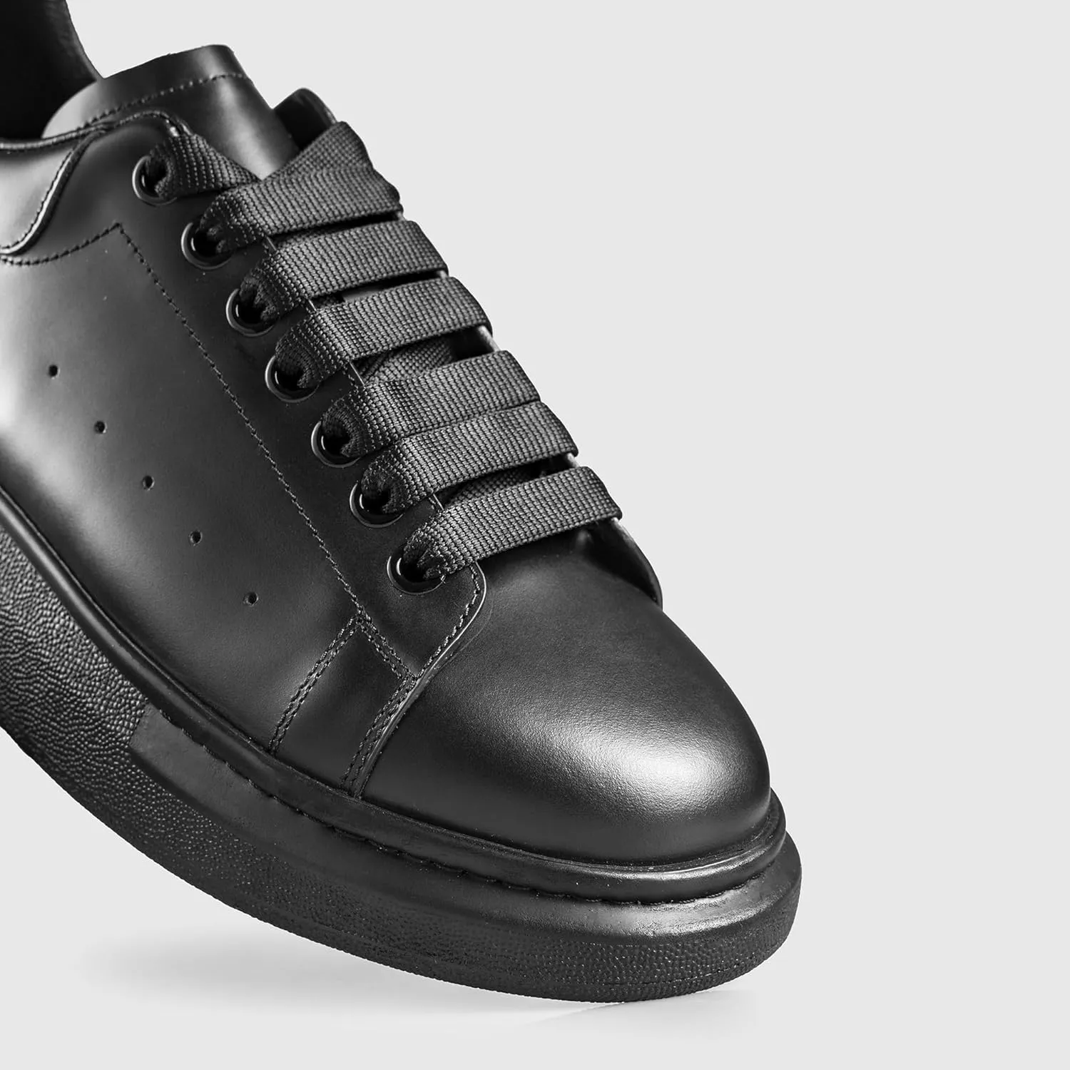 SOLL Queen Men's Sneakers | Leather Perforated Oversized Thick Sole