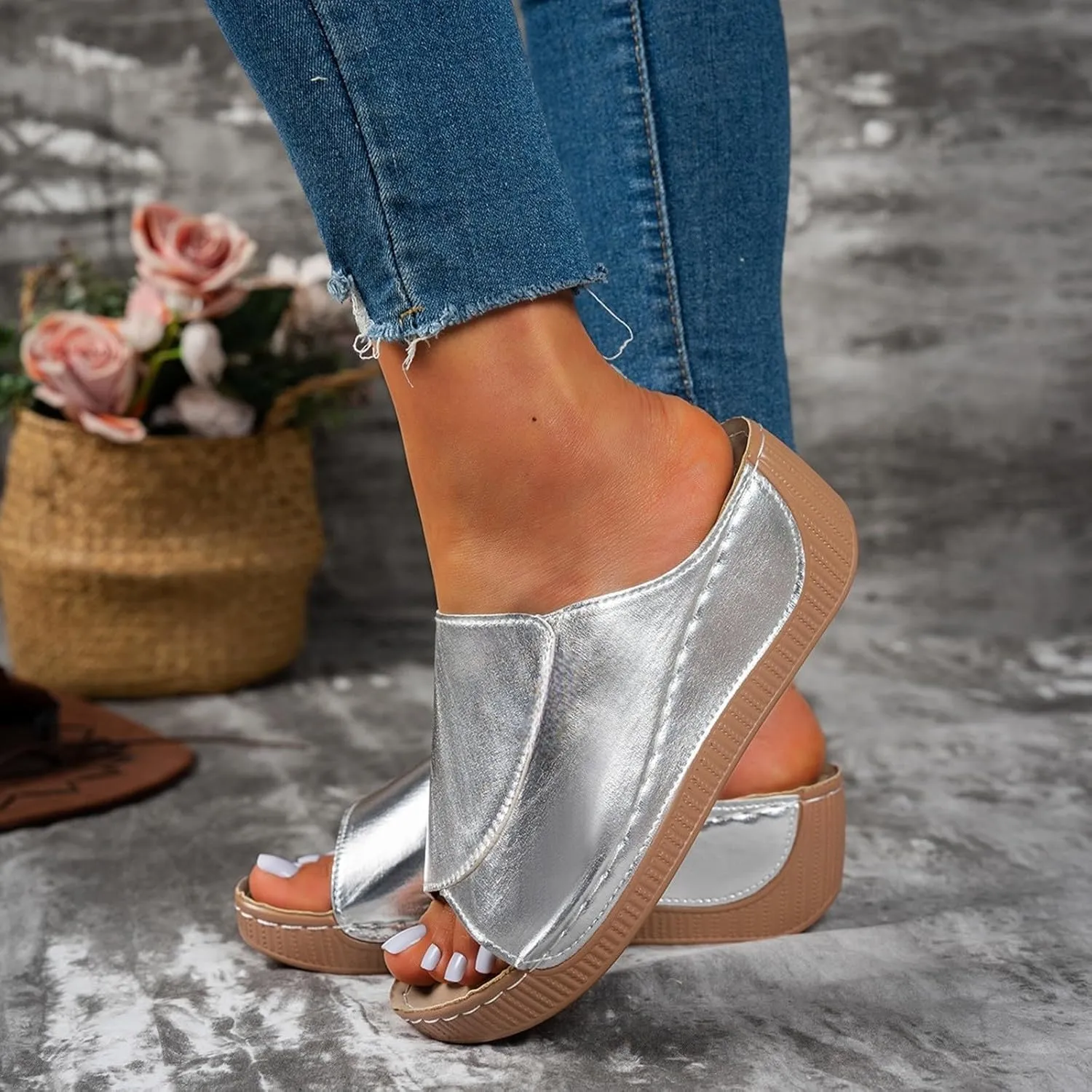 Women Walking Sandals Arch Support Orthotic Comfortable Non-Slip Casual Open Toe Sport Sandals Lightweight Athletic Yoga Mat Slippers for Walking Vacation