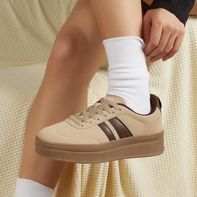 Women's Chunky Platform Sneakers - Retro Vintage Leather Casual Tennis Shoes- Thick Rubber Gum Sole Low Top Lace-Up Classic Walking Shoes