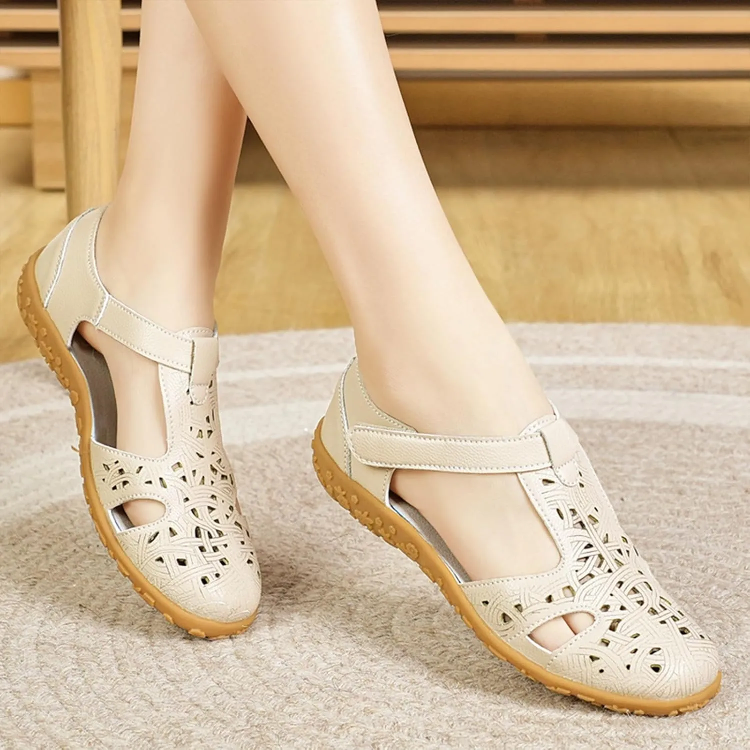 Women's Closed Toe Gladiator Sandals,Comfort Cut-Out Leather Ankle T-Strap Orthopedic Dressy Casual Boho Beach Shoes