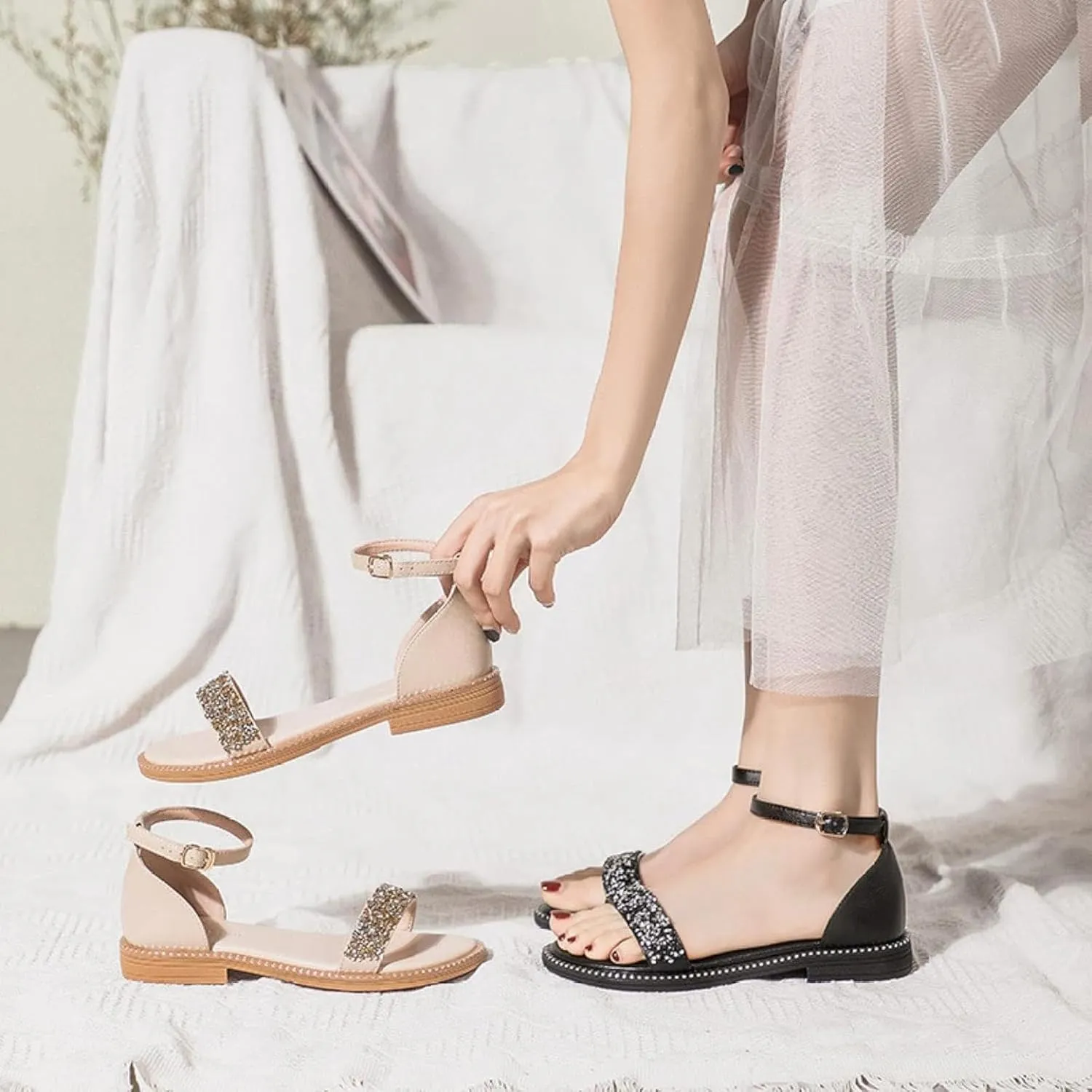 Women's Roman Ankle Strap Sandals Round Rhinestones Sparkling Backless Low Heel Fairy Storm Fashion Beach Sandals
